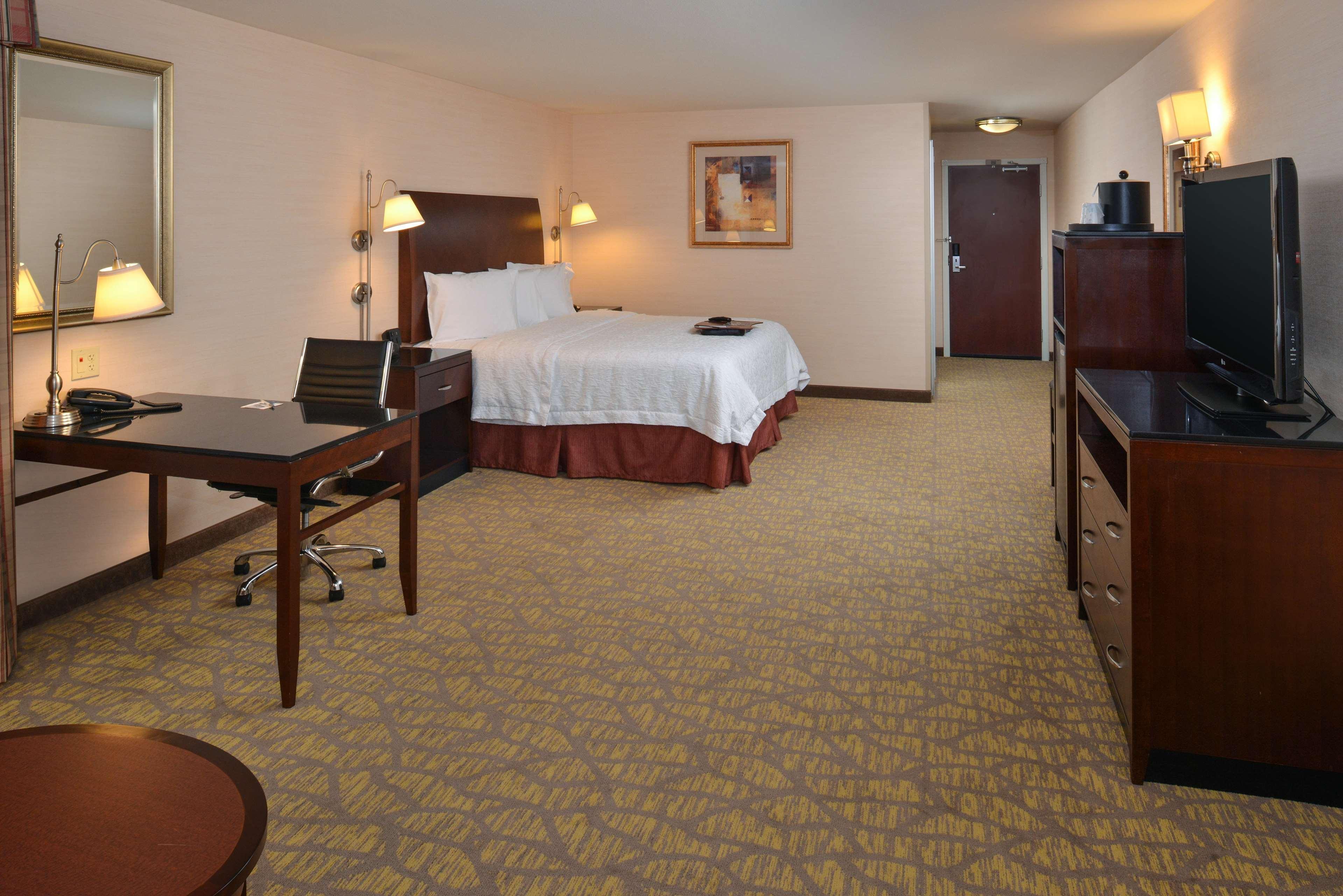 Hampton Inn & Suites Tacoma Eksteriør bilde