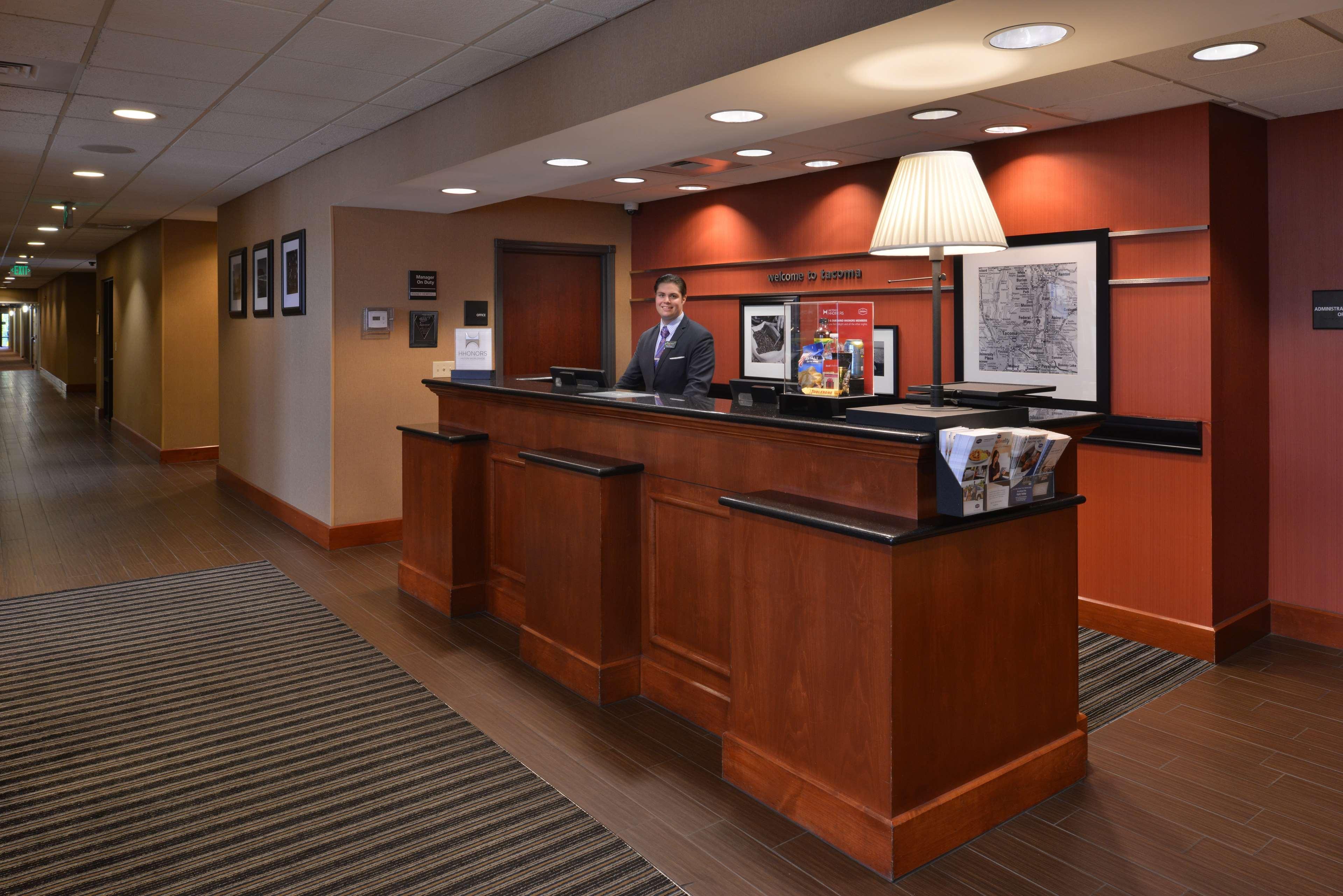 Hampton Inn & Suites Tacoma Eksteriør bilde